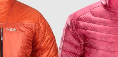 pluma o fibra sintética en la ropa de montaña