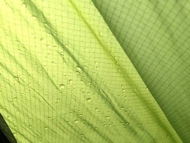 tipos de tejidos en el material de montaña